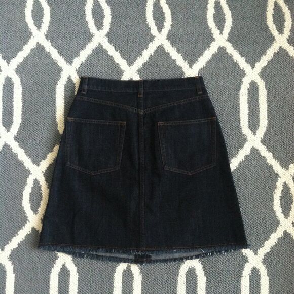 Denim Massimo Dutti Raw Hem Mini Skirt (NWT) - Picture 3 of 3